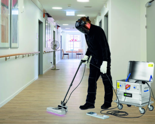 UV Cure 20230 in Anwendung UV Cure 20230 in Anwendung